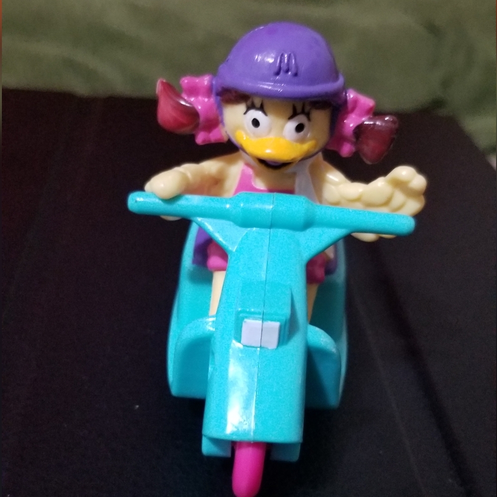 Vintage McDonald 1992 Chicken toy
